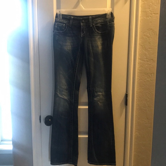 Miss Me Jeans - Picture 1 of 7